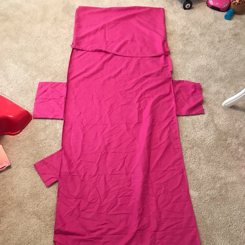 New Lounge Chair Cover that Folds into Bag